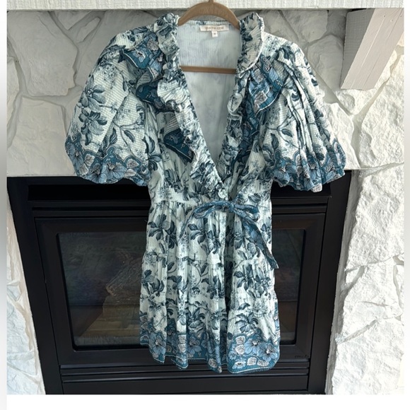 LOVE THE LABEL

Beryl Blue Print Remy Mini Dress - Picture 5 of 6